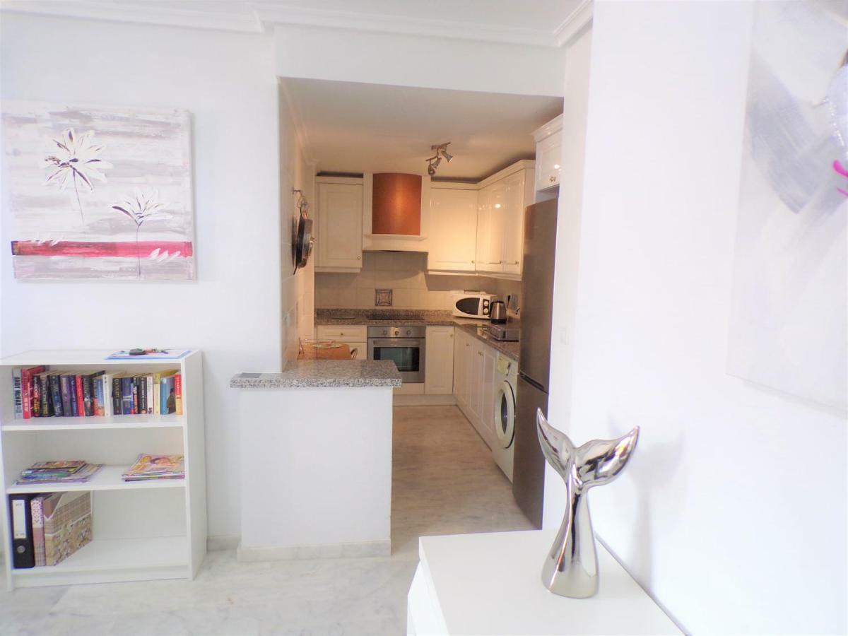 Villamartin Violetas Holiday Home Kültér fotó